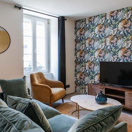 Appartement Cosy Pres Du Centre Ville Château-Gontier Екстериор снимка